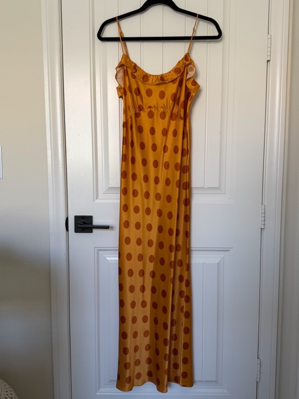 Reformation | Aribella 100% Silk Dress in Orange Crush - Picture 4 of 13